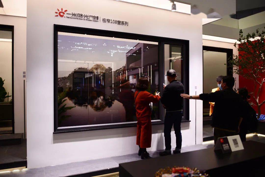 点击进入看图评论