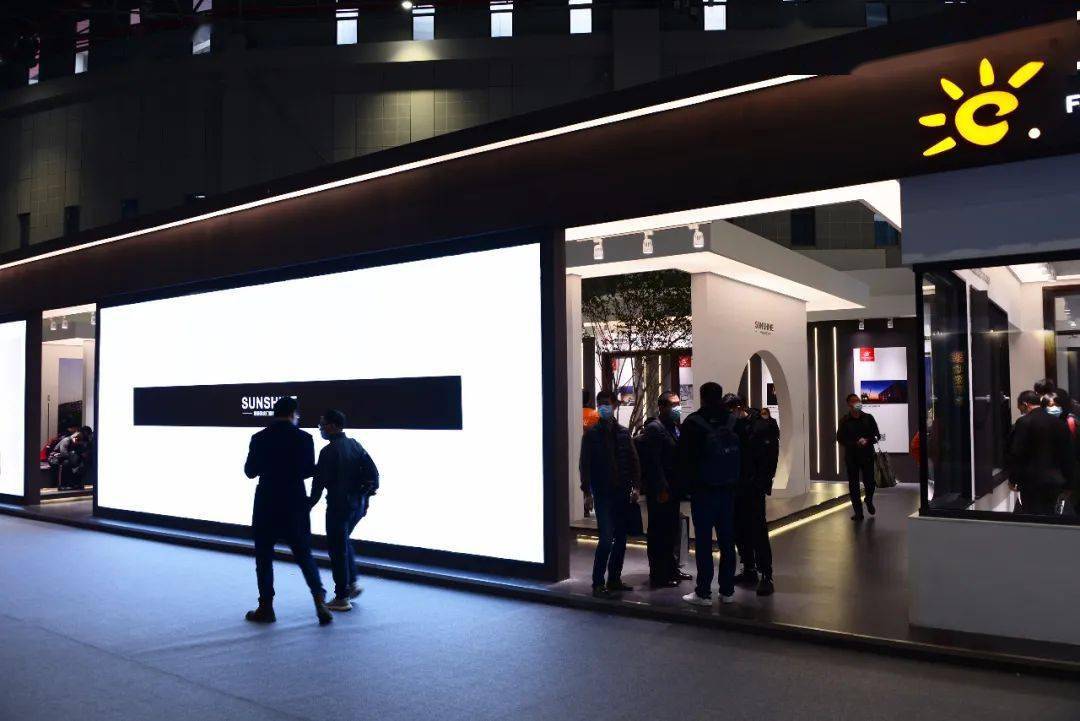 点击进入看图评论